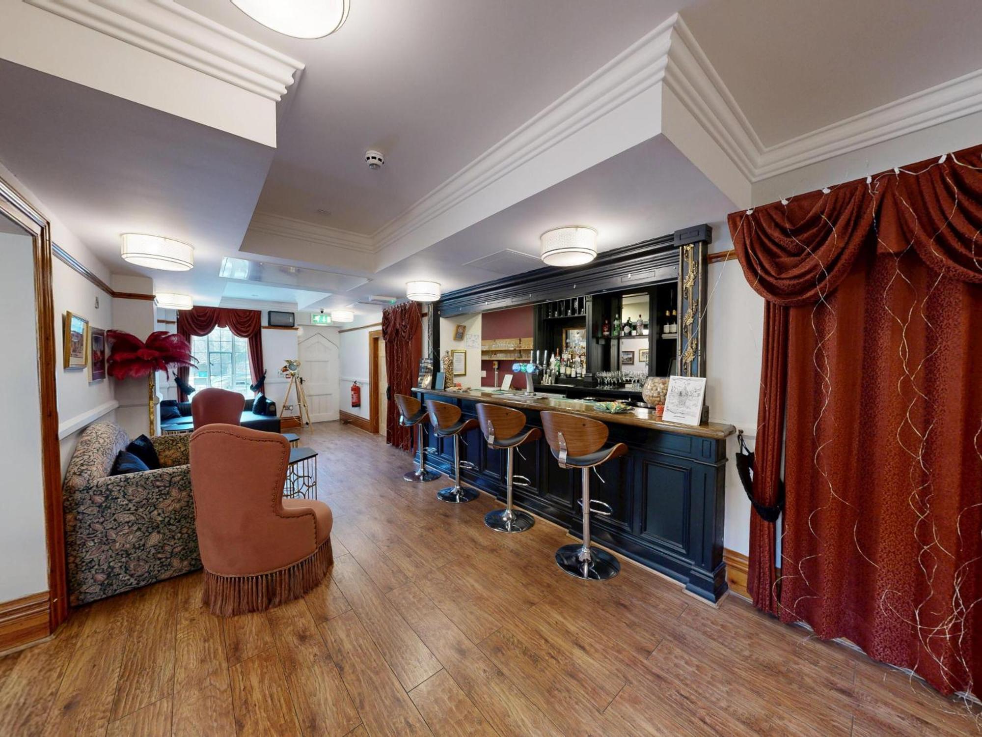 High Tor Hotel Matlock  Exterior photo